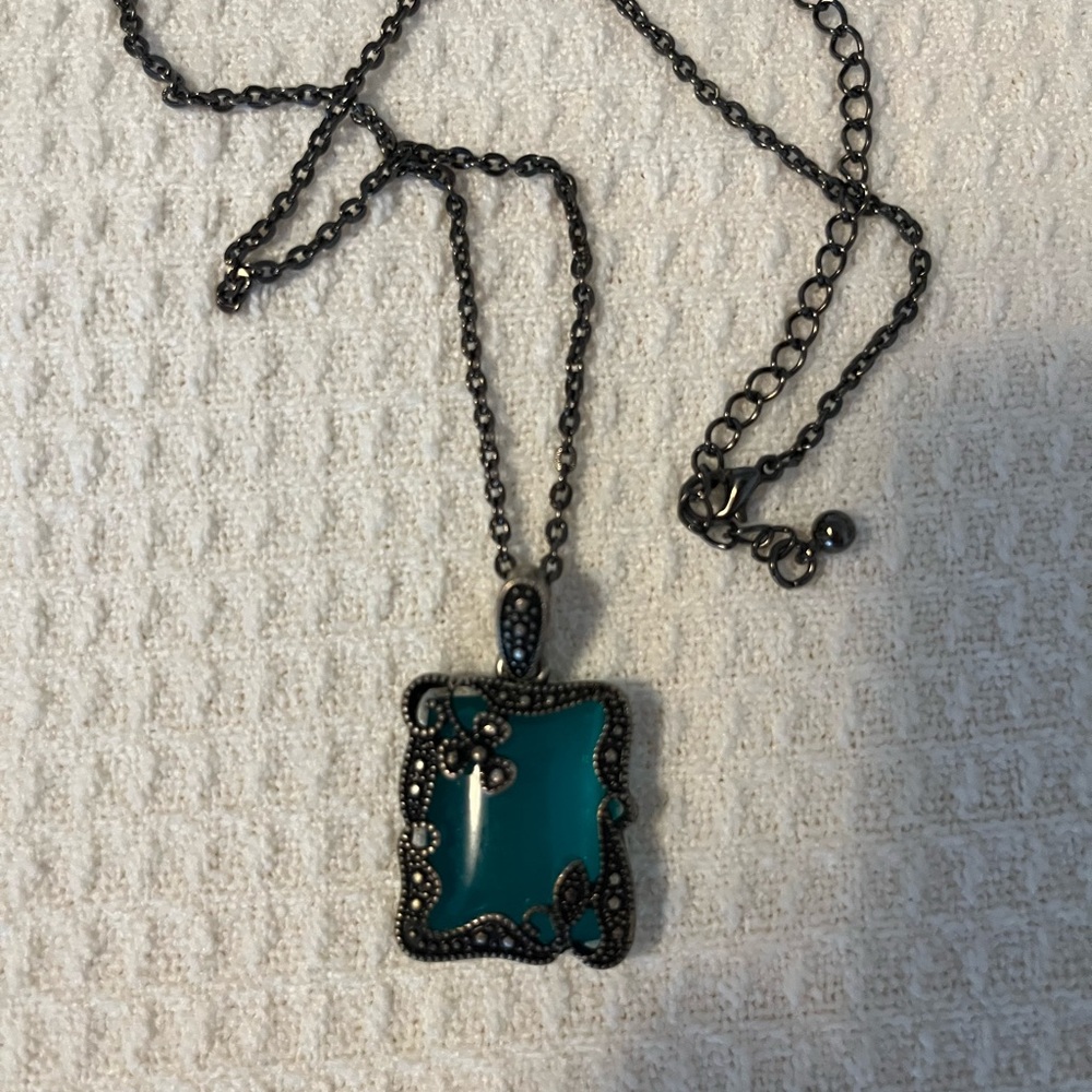 Elegant copper and Teal Pendant Necklace
